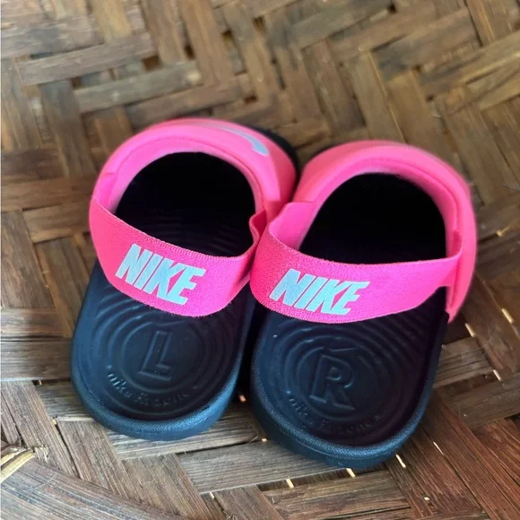 Nike sandal - Picture 3 of 4